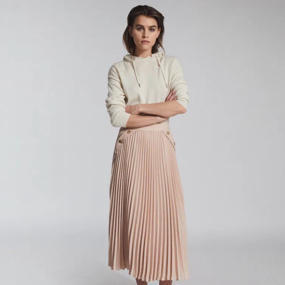 Reiss Linna Pink Pleated Midi Skirt for Casual Occasion. Only worn once. Sz 6